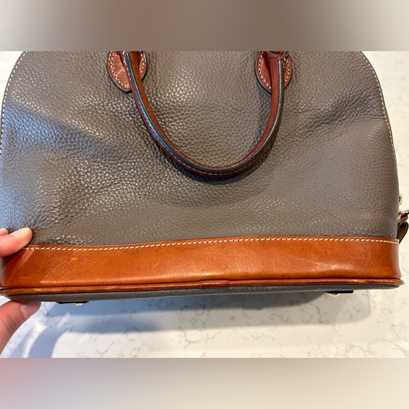 Dooney & Bourke Pebble Grain Zip Zip Satchel - Picture 4 of 16